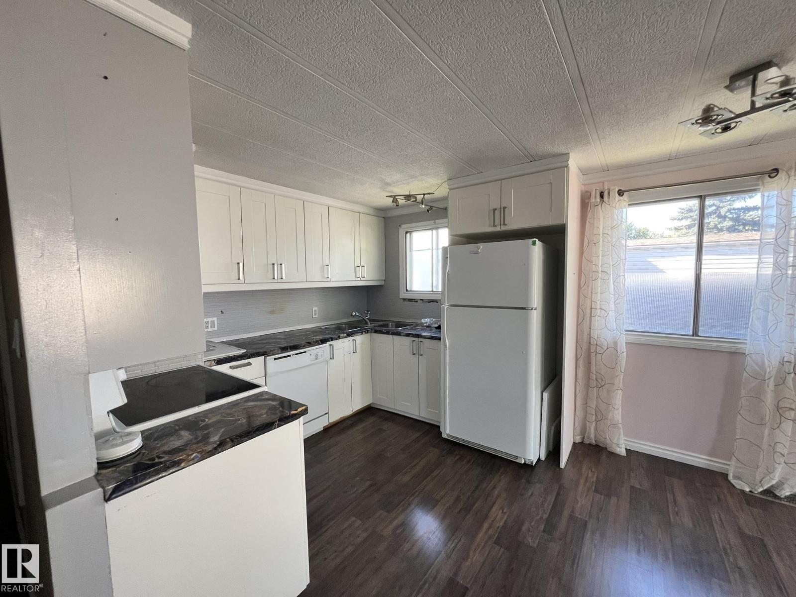 7 Hillcrest DR NW, Edmonton