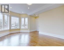 10 Jocelyn Crescent, Toronto, ON M3B1A2 Photo 29