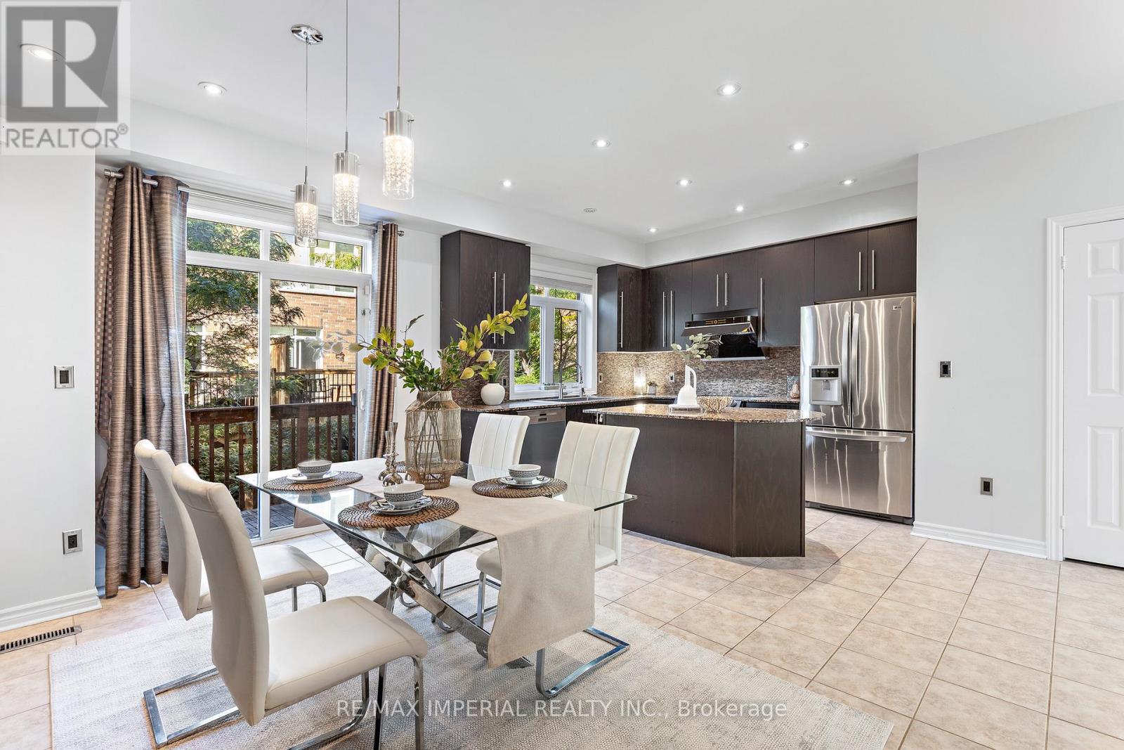 Photo 13 of 6 John Frank Road, Vaughan ON