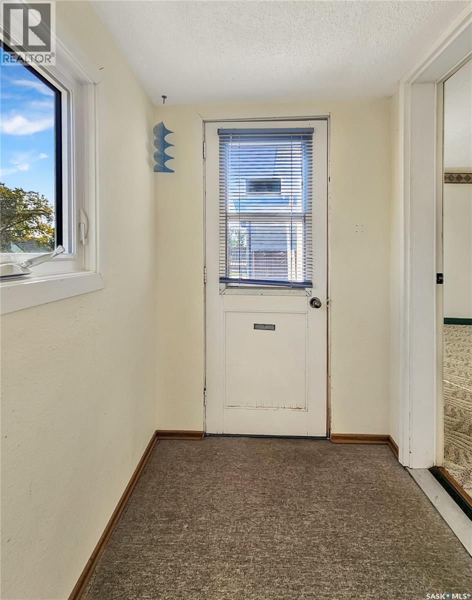 Single Family House Bungalow for Sale in  rd AVENUE NW Swift Current 