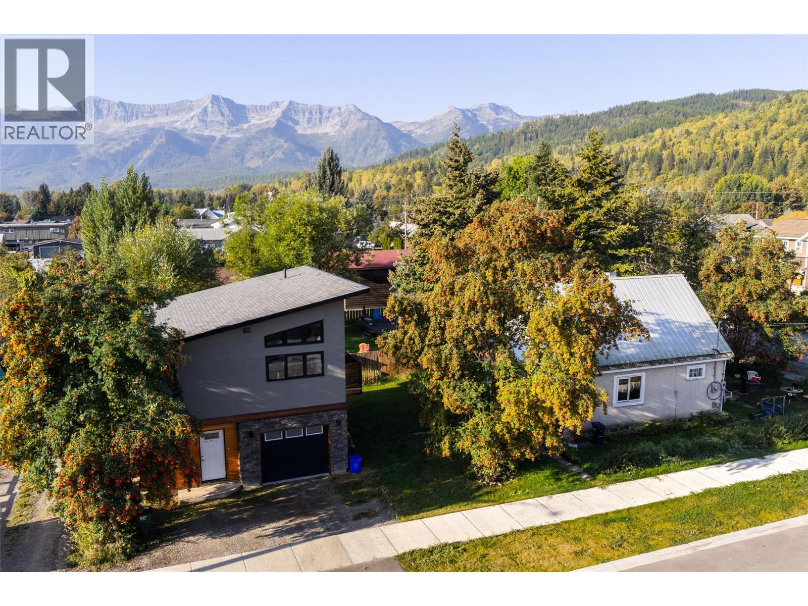 1092 9th Avenue, Fernie