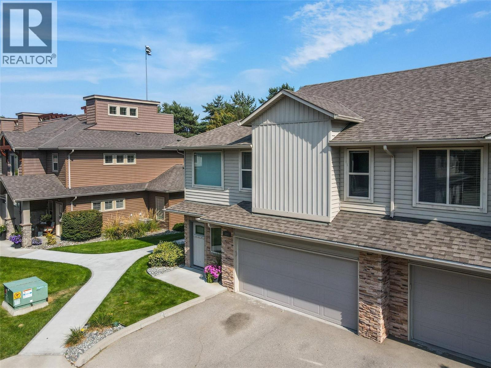 504 3350 Woodsdale Road, Lake Country