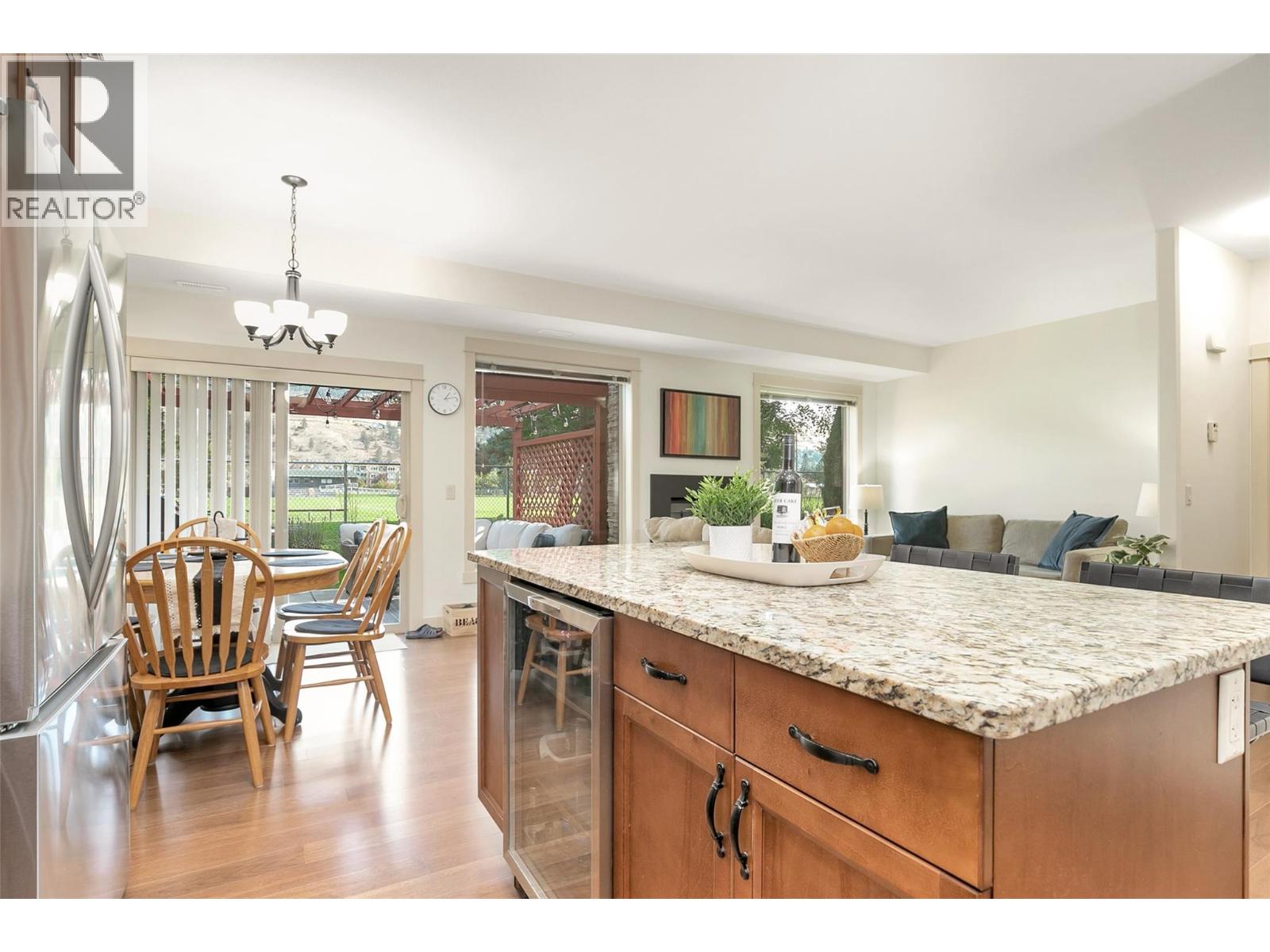 504 3350 Woodsdale Road, Lake Country