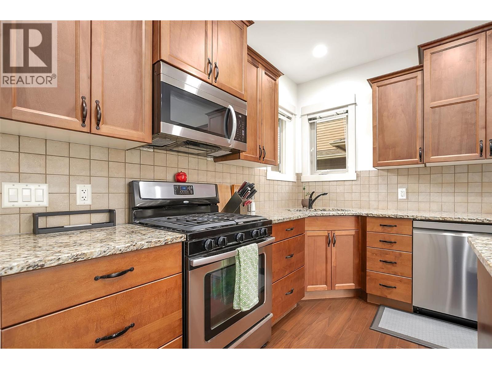 504 3350 Woodsdale Road, Lake Country