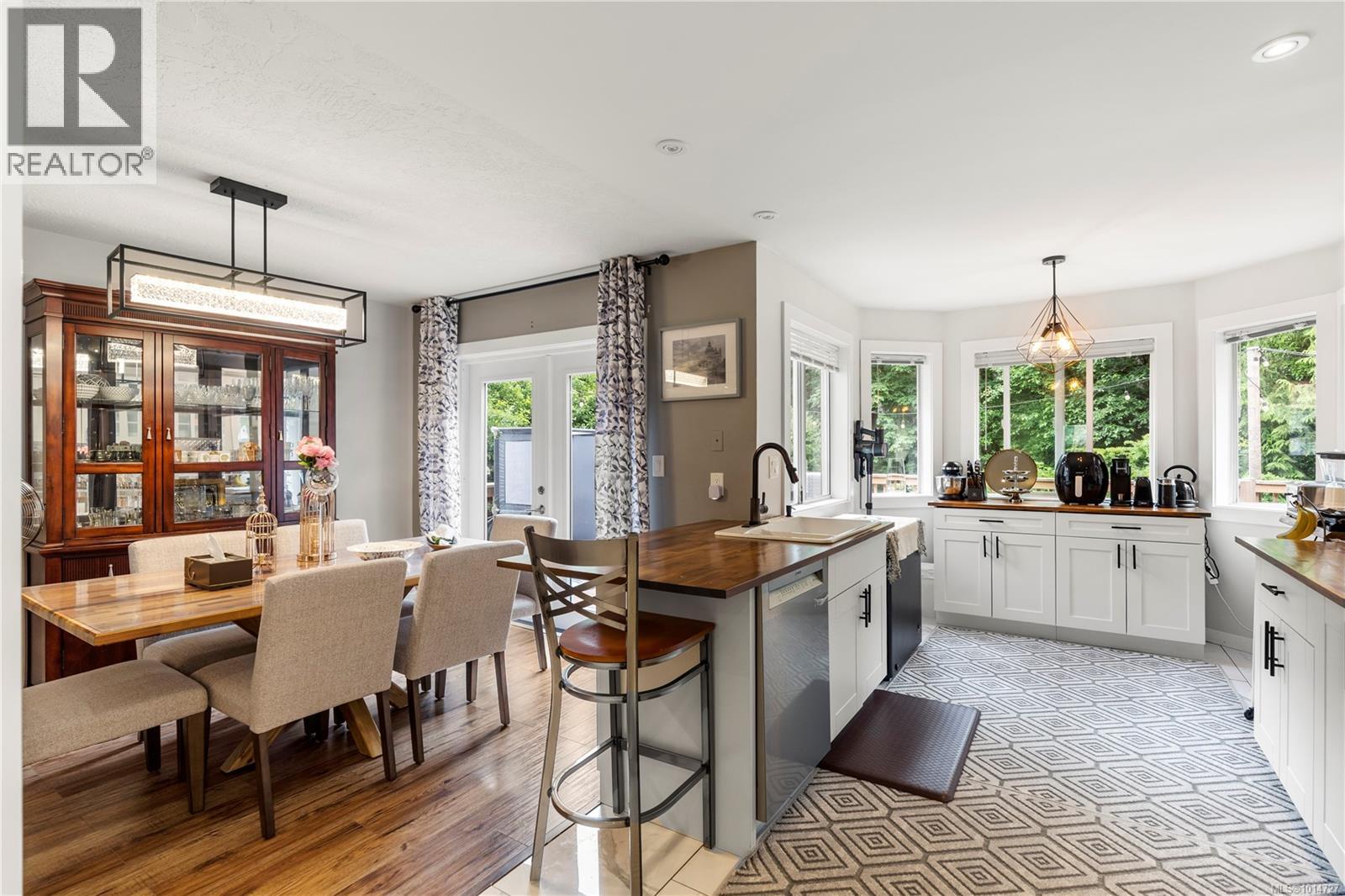  5839 Blythwood Road, Sooke