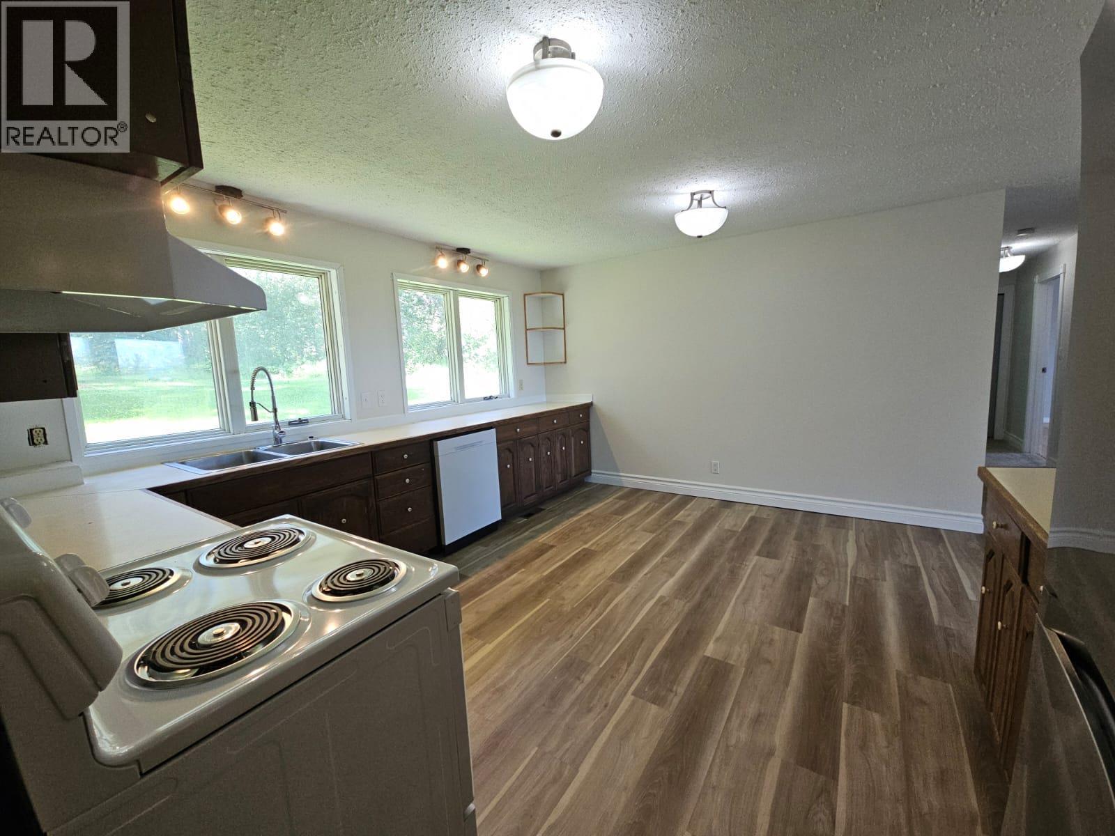 3511 Spruce Road, Chetwynd