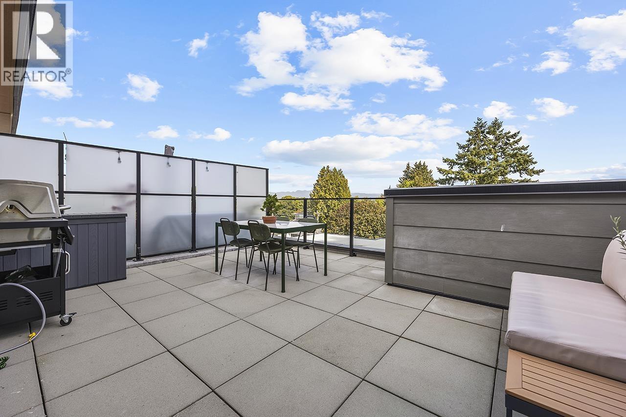 3956 DUMFRIES STREET, Vancouver