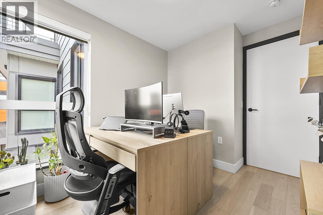 3956 DUMFRIES STREET, Vancouver