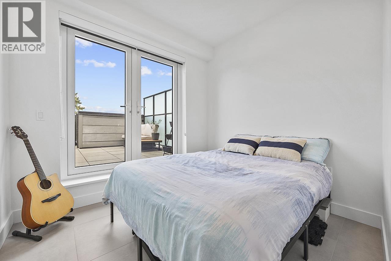 3956 DUMFRIES STREET, Vancouver