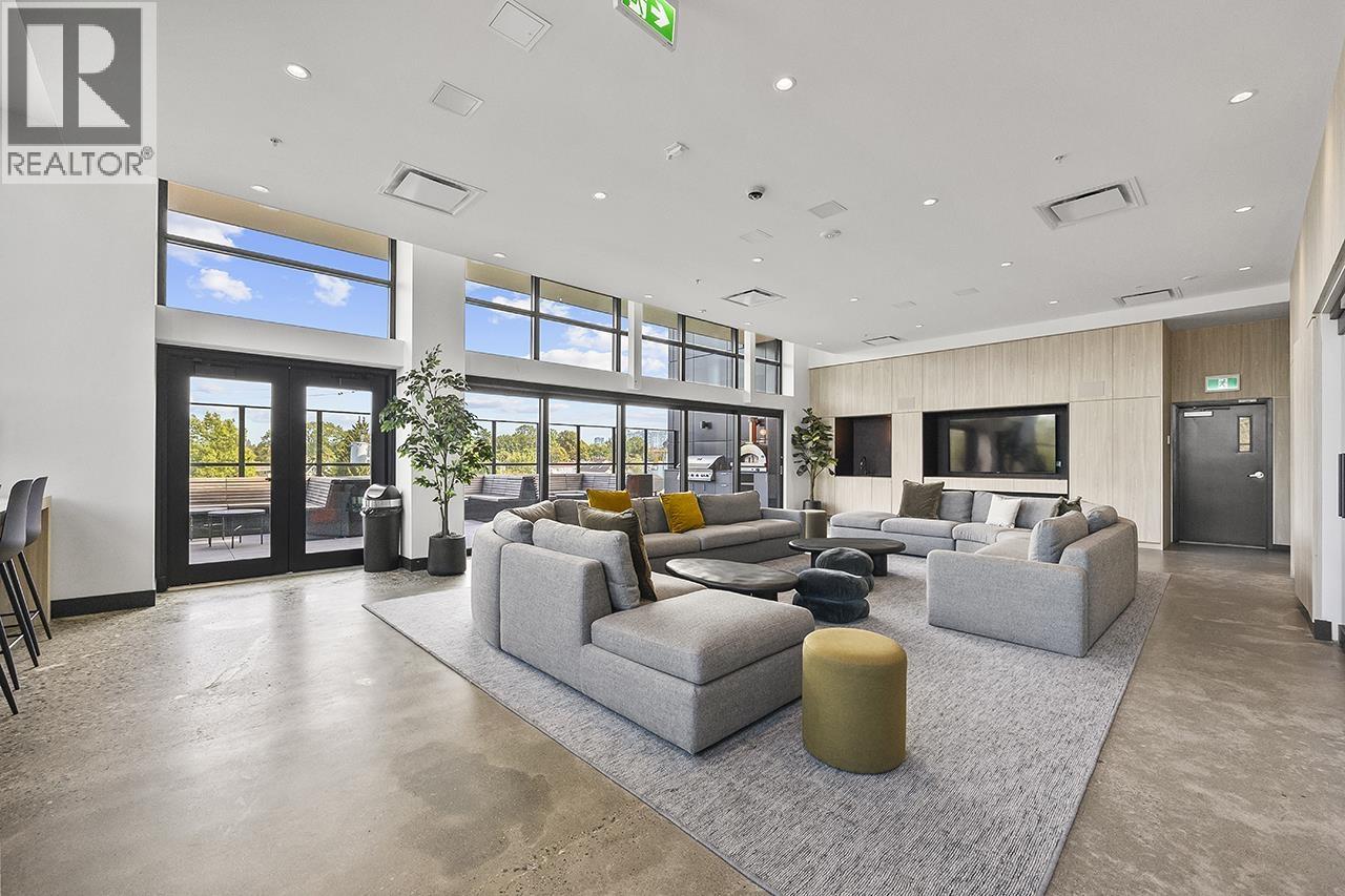 3956 DUMFRIES STREET, Vancouver