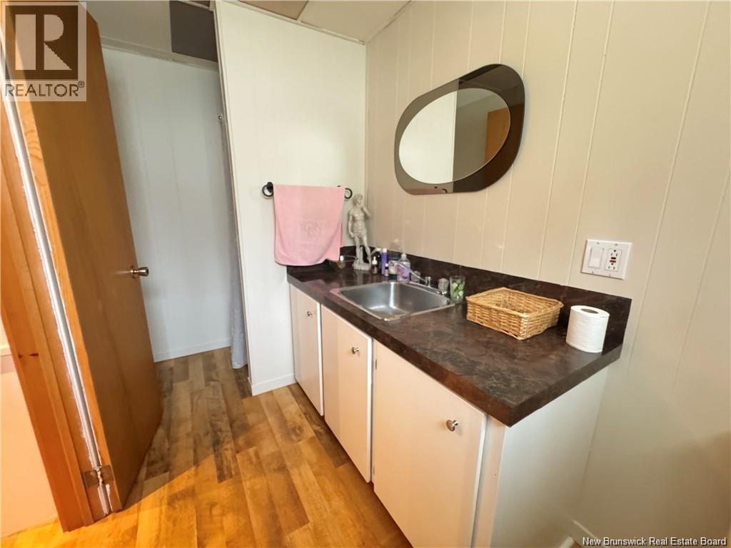 10 BEAULIEU STREET - 27