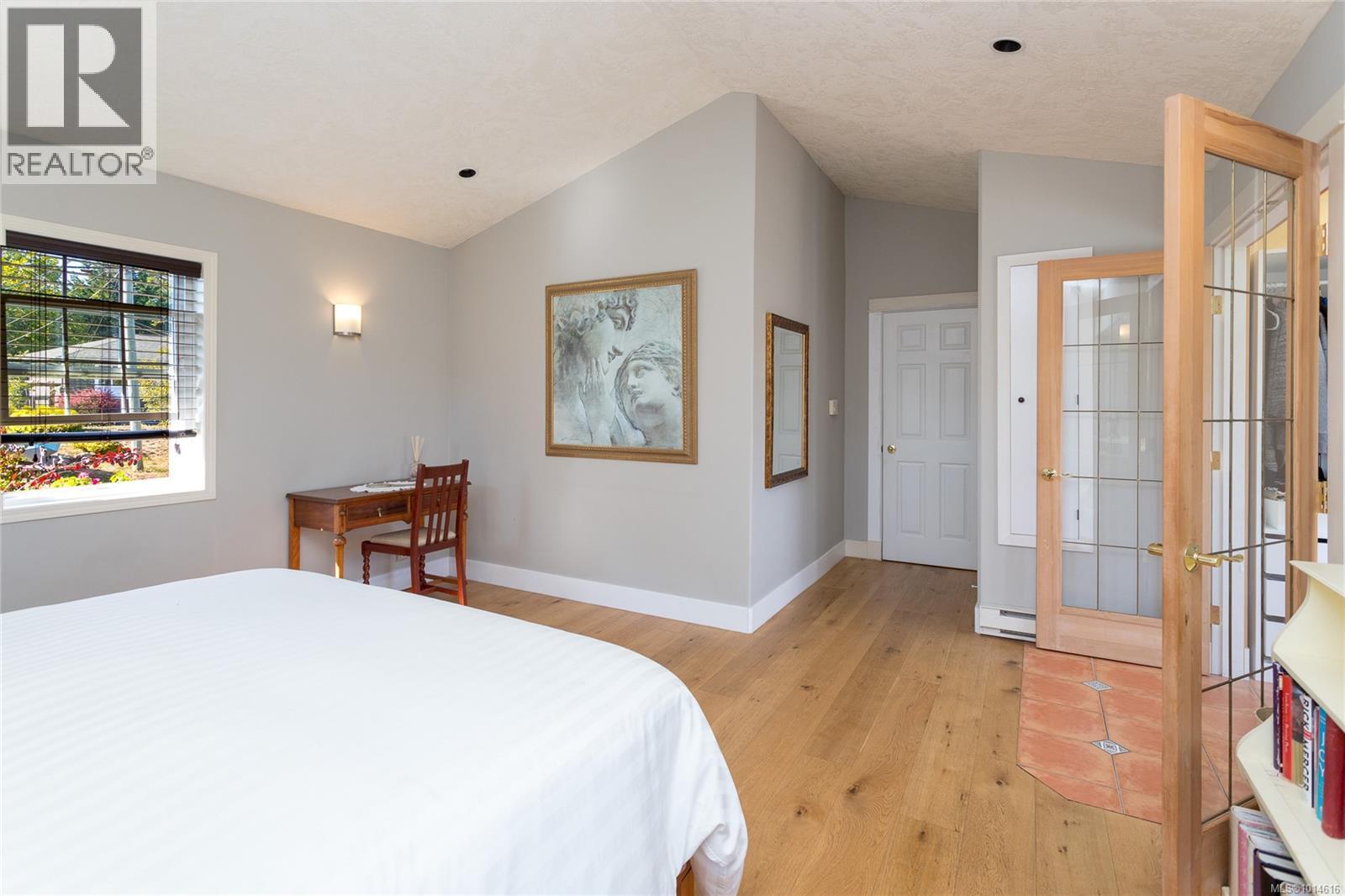  3305 Wordsworth Street, Saanich