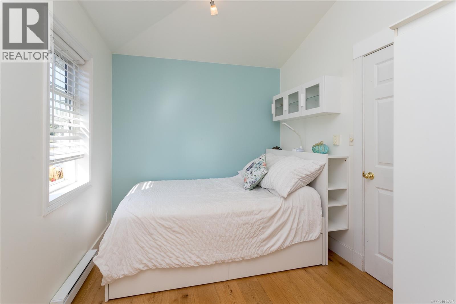  3305 Wordsworth Street, Saanich