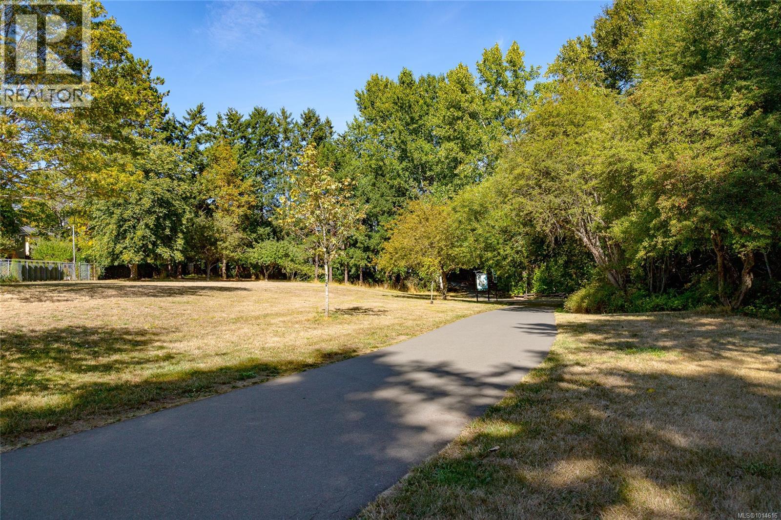  3305 Wordsworth Street, Saanich