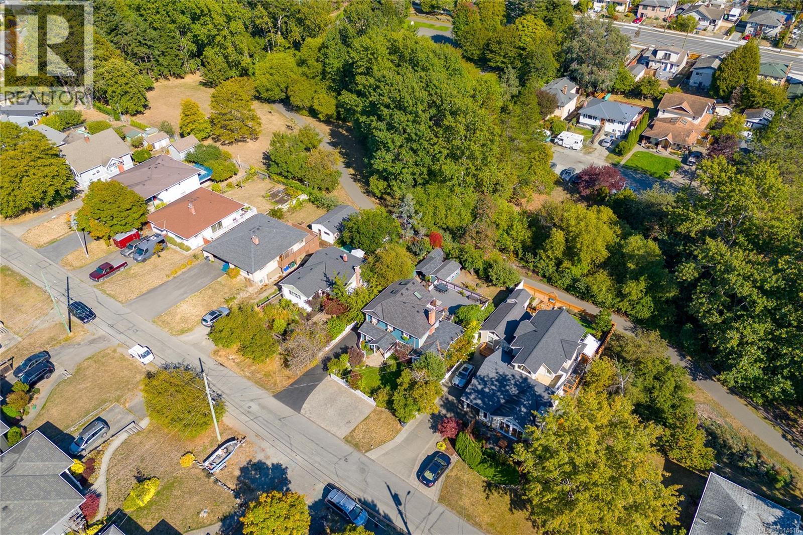  3305 Wordsworth Street, Saanich