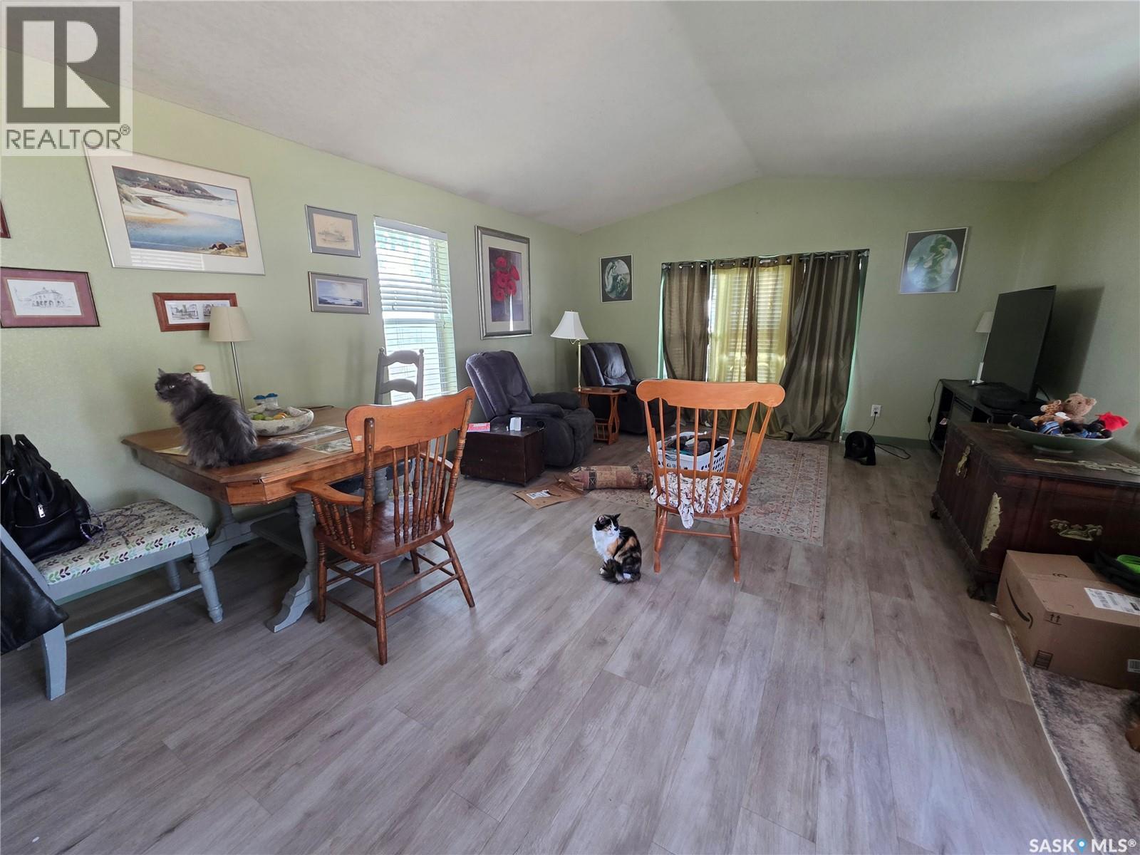 Single Family House Mobile Home for Sale in A Prairie Sun COURT Swift Current 