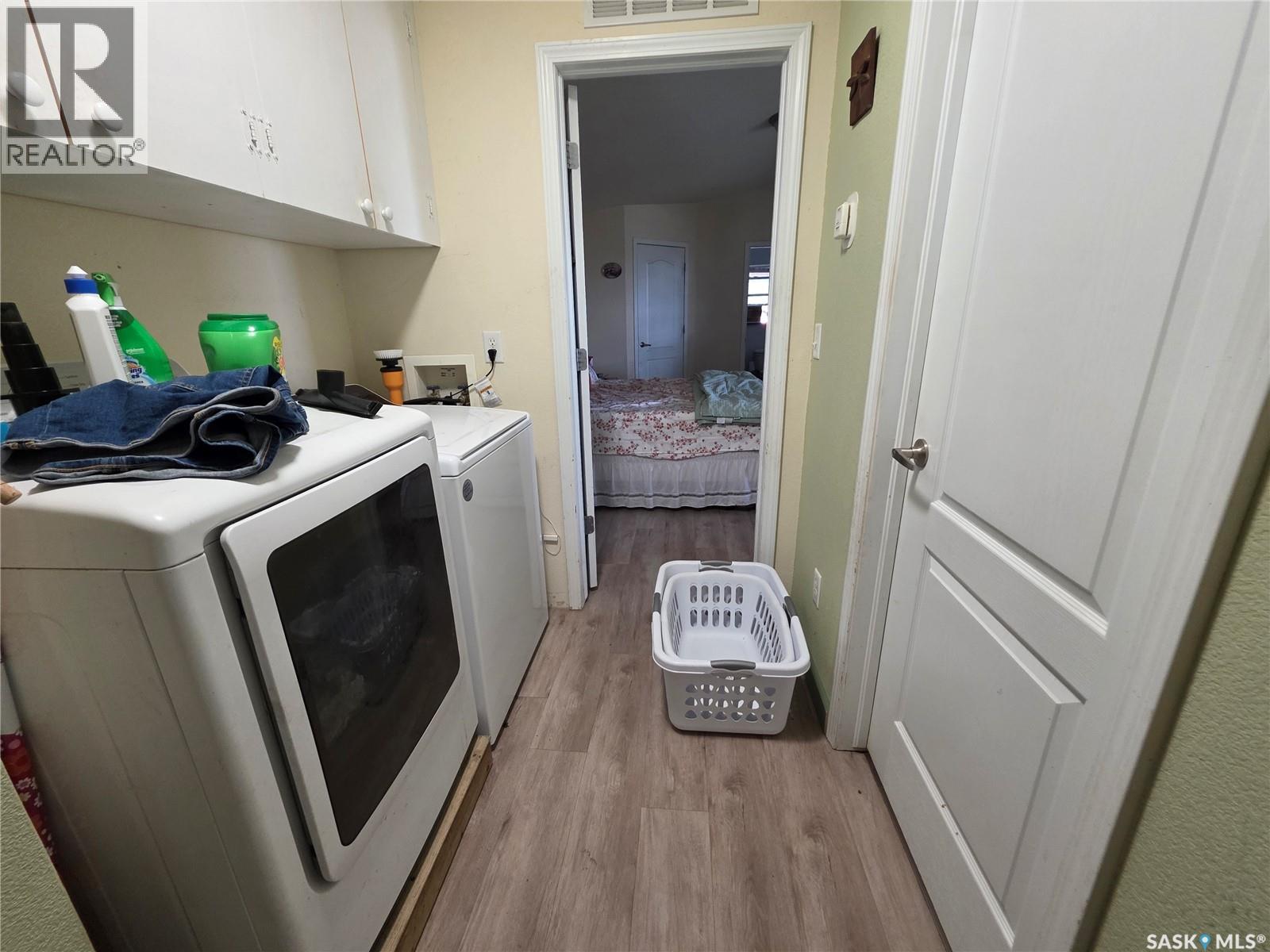 Single Family House Mobile Home for Sale in A Prairie Sun COURT Swift Current 