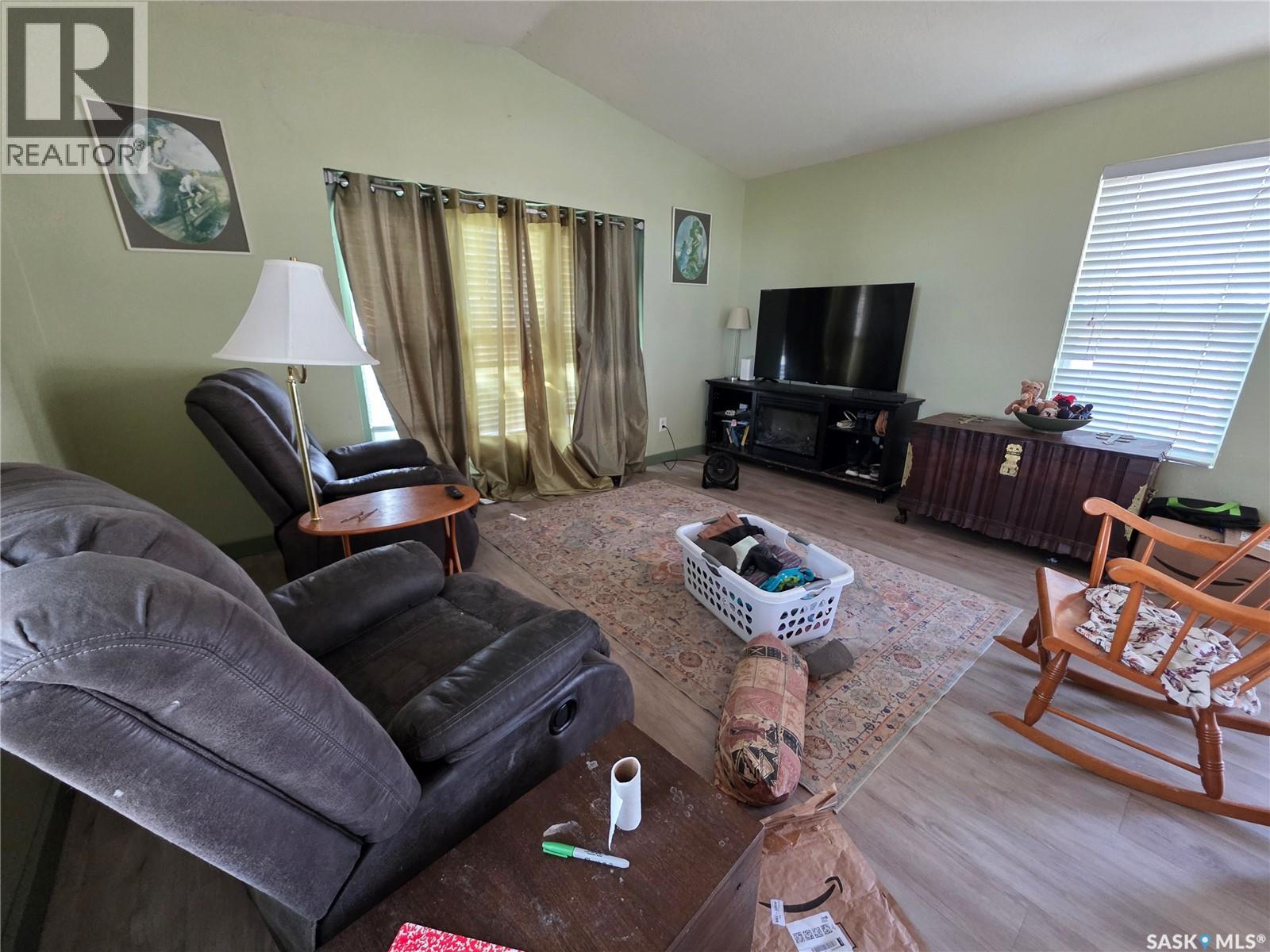 Single Family House Mobile Home for Sale in A Prairie Sun COURT Swift Current 