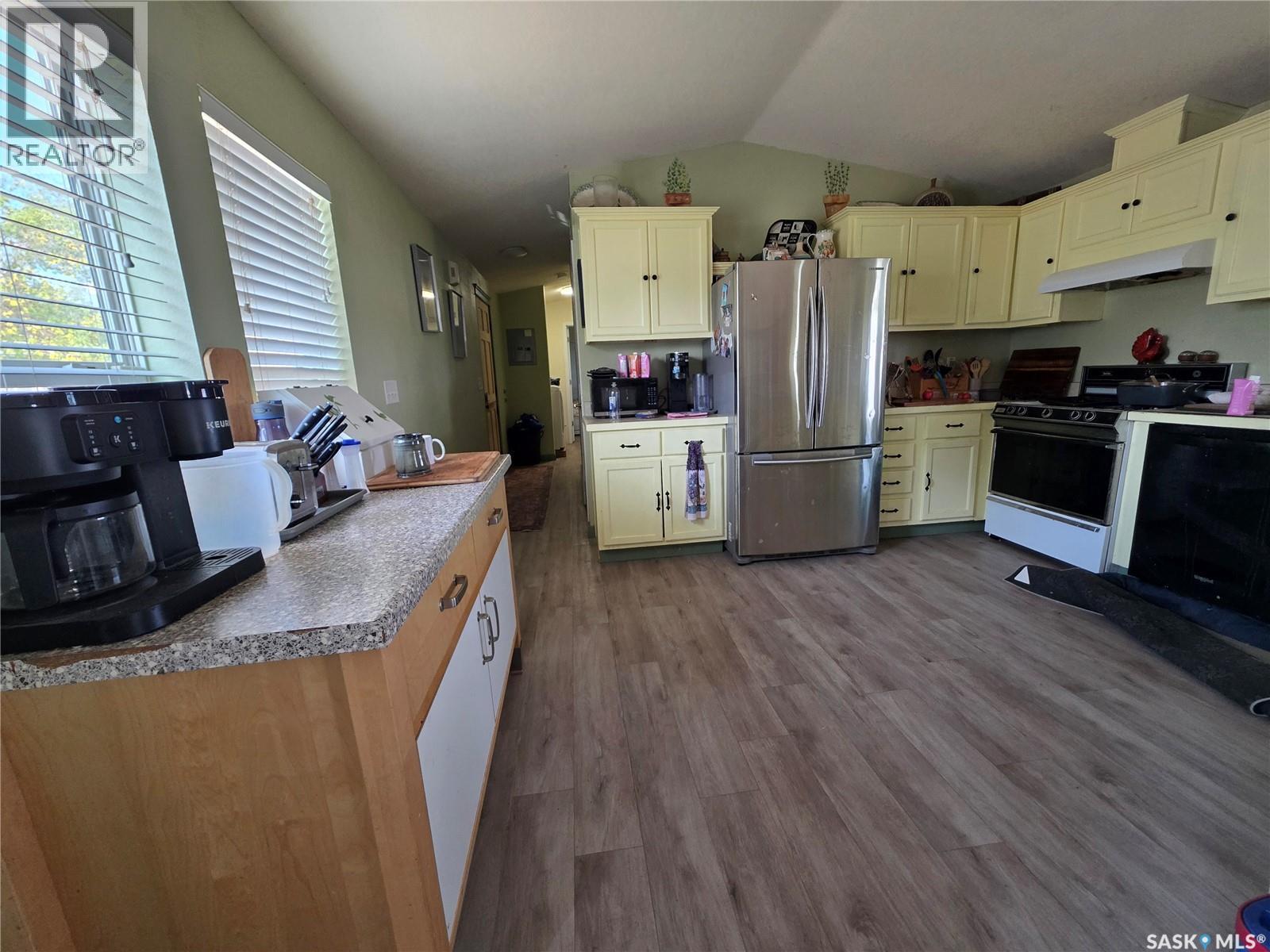 Single Family House Mobile Home for Sale in A Prairie Sun COURT Swift Current 