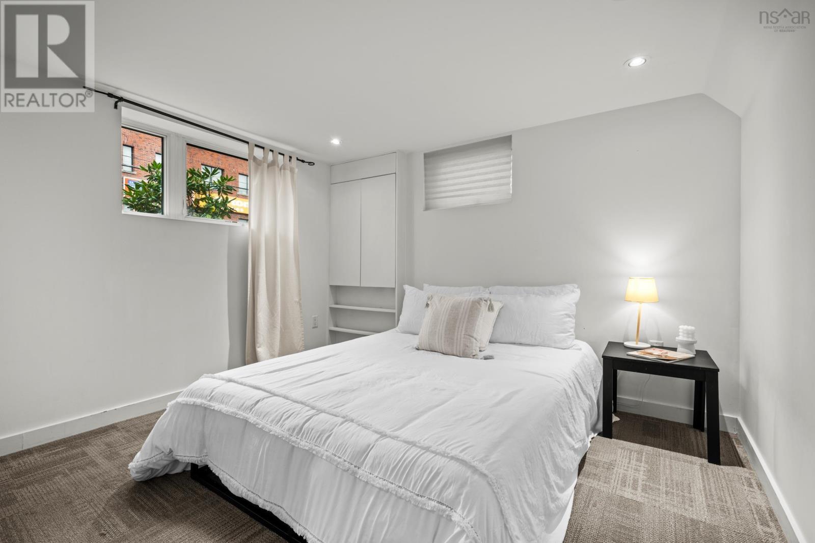 Property 35 of 44 of 6168 6170 North Street