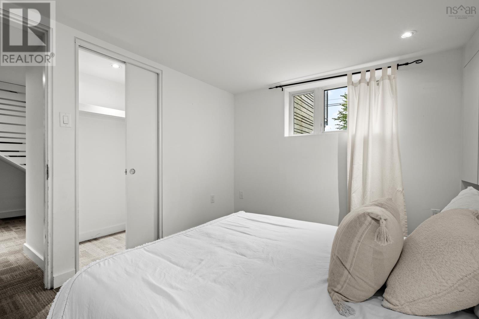 Property 36 of 44 of 6168 6170 North Street