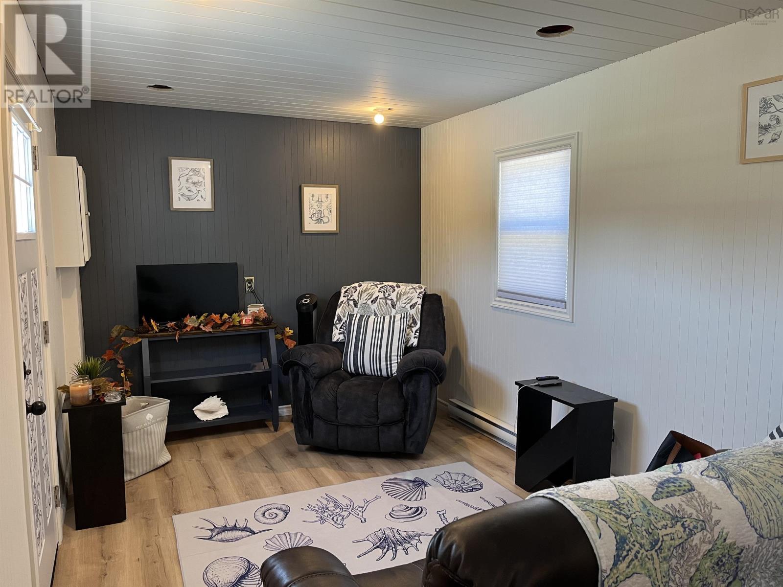 Single Family House Mini for Sale in  Rockland Road Rockland 