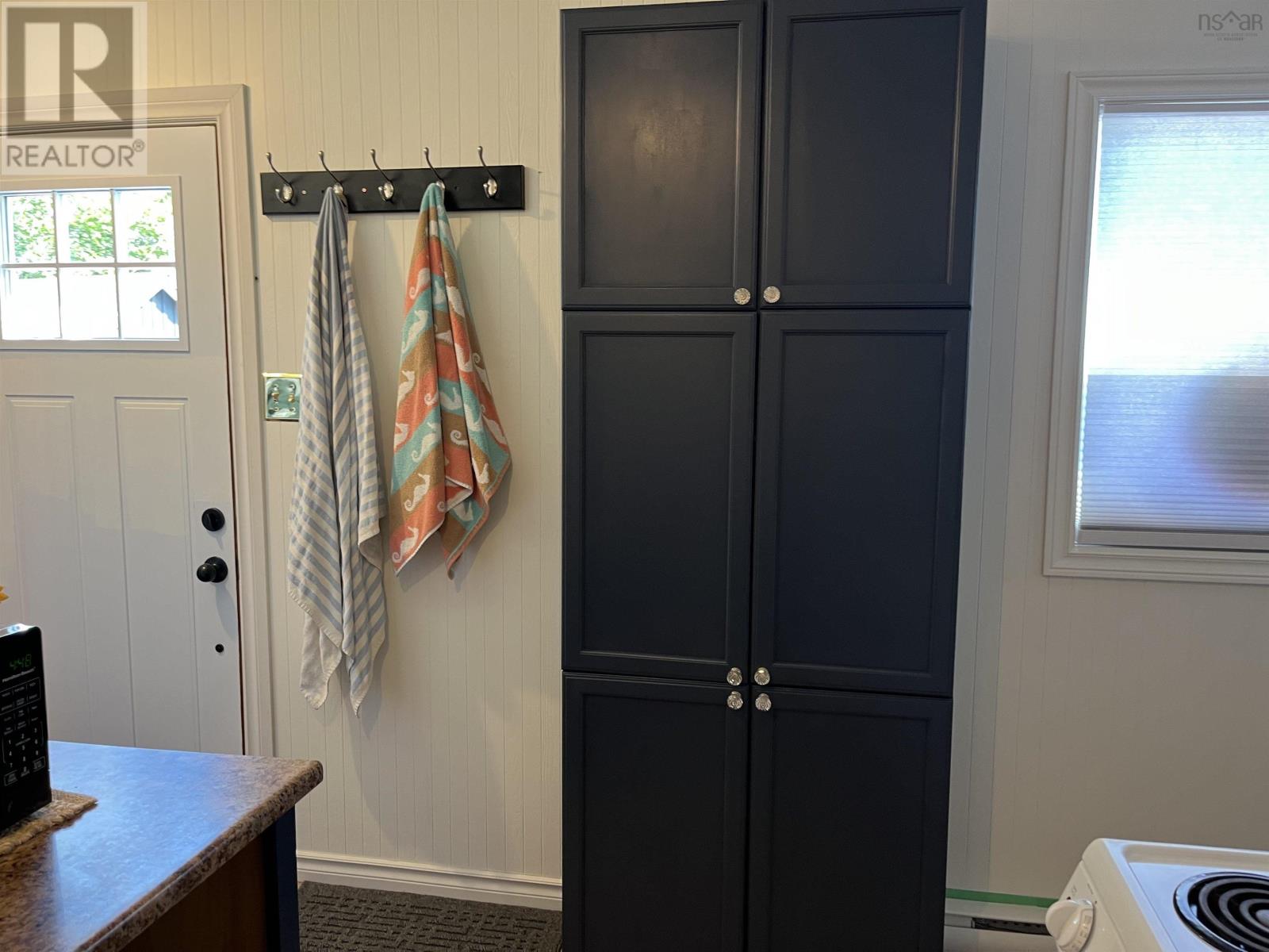 Single Family House Mini for Sale in  Rockland Road Rockland 