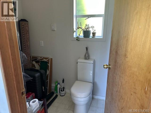 3 8290 Sa-seen-os Rd, Youbou