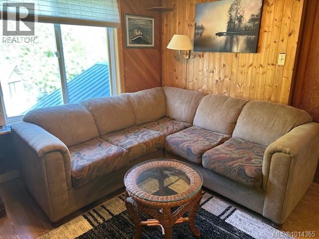 3 8290 Sa-seen-os Rd, Youbou