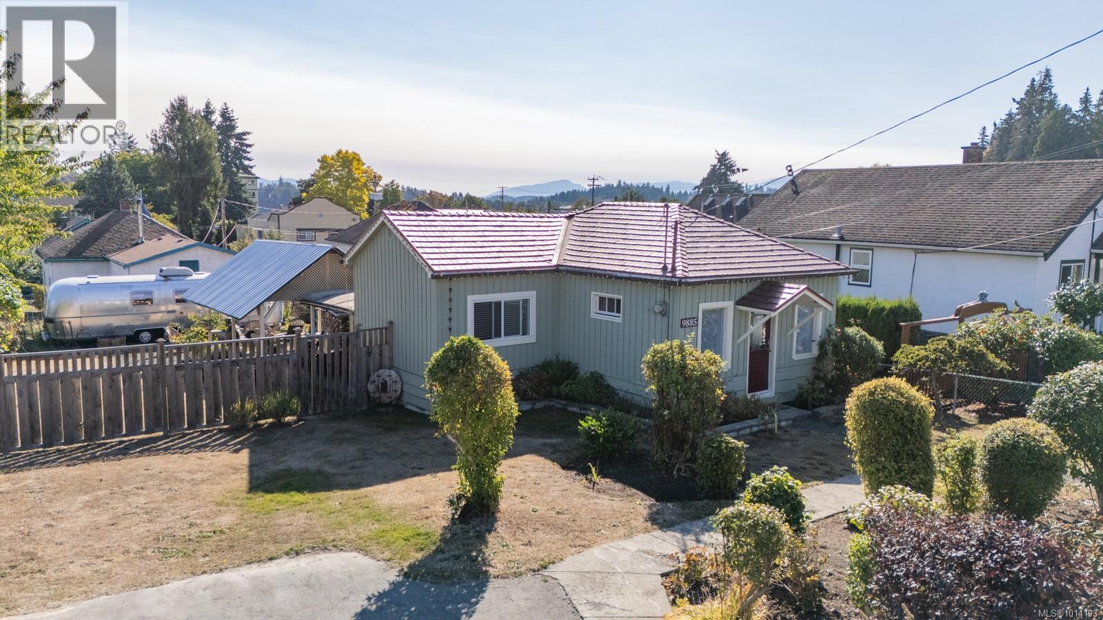 9885 WILLOW St, Chemainus