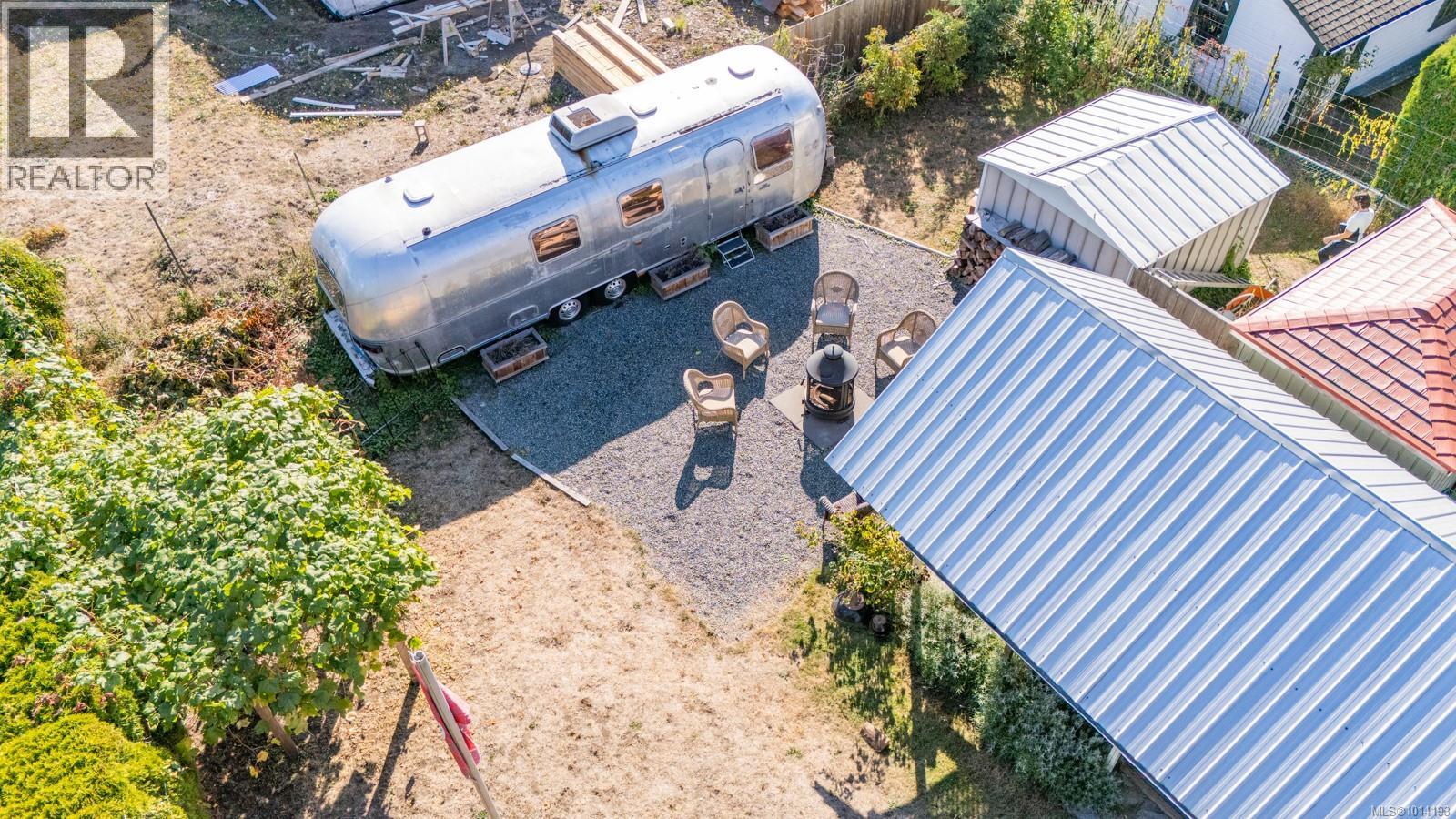 9885 WILLOW St, Chemainus