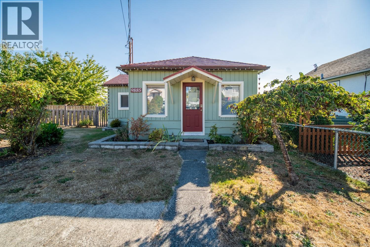 9885 WILLOW St, Chemainus