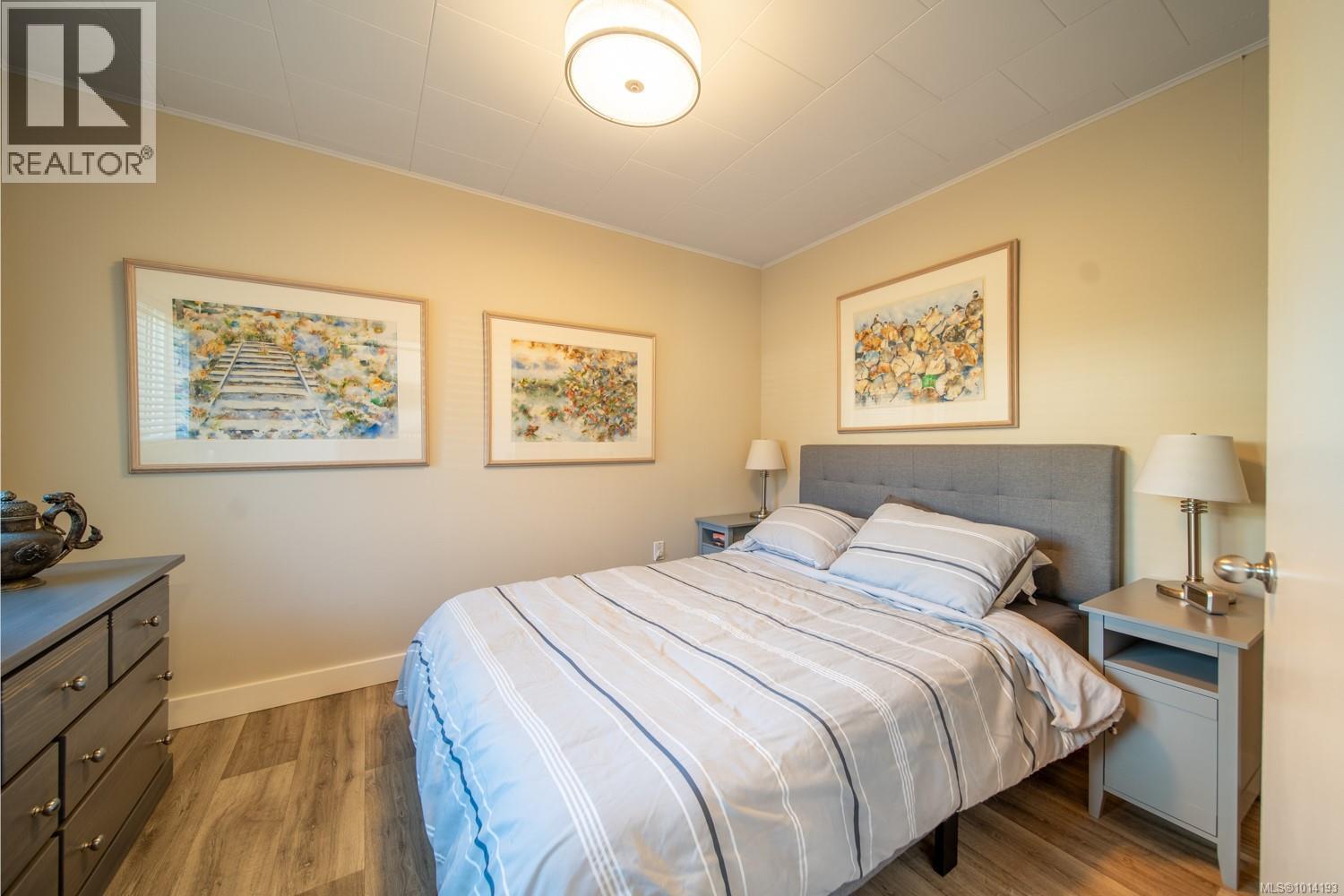 9885 WILLOW St, Chemainus