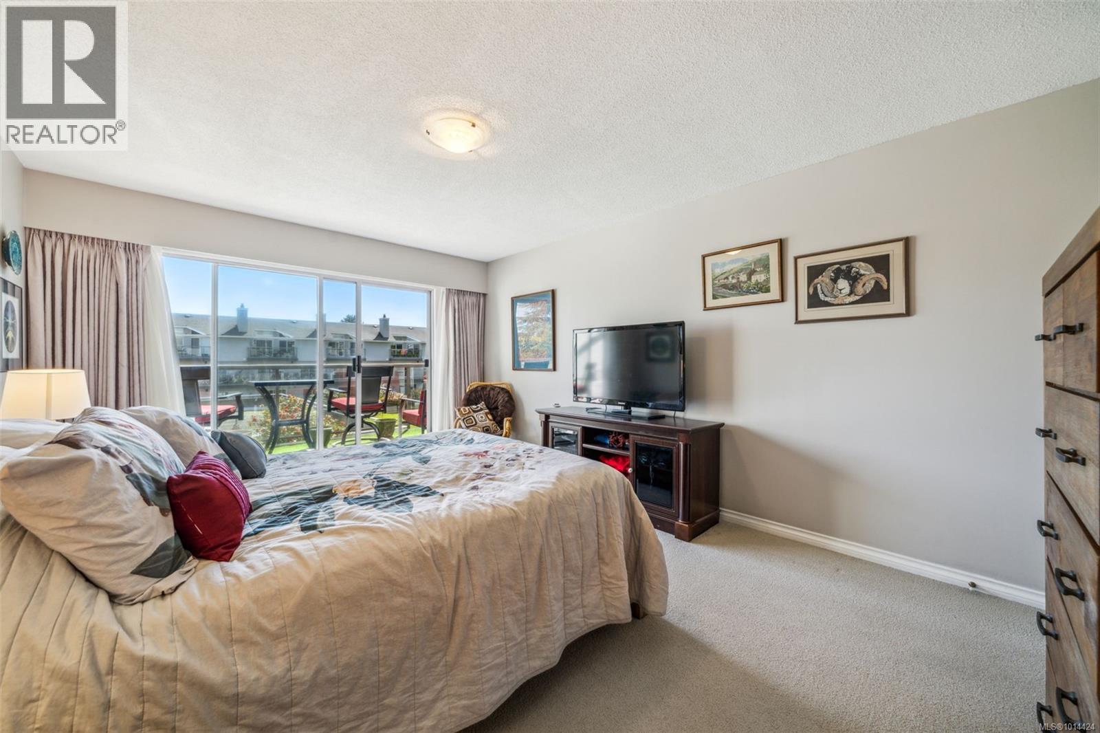 305 10461 Resthaven Dr, Sidney