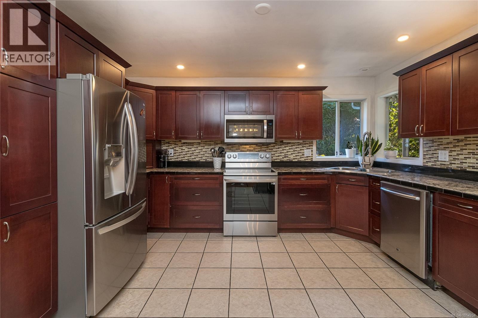  2985 Harlequin Place, Langford