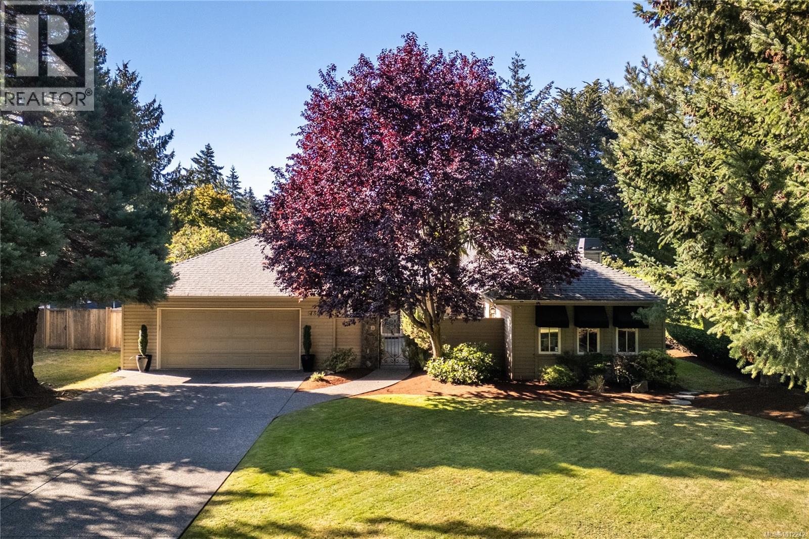  4520 Limerick Lane, Saanich