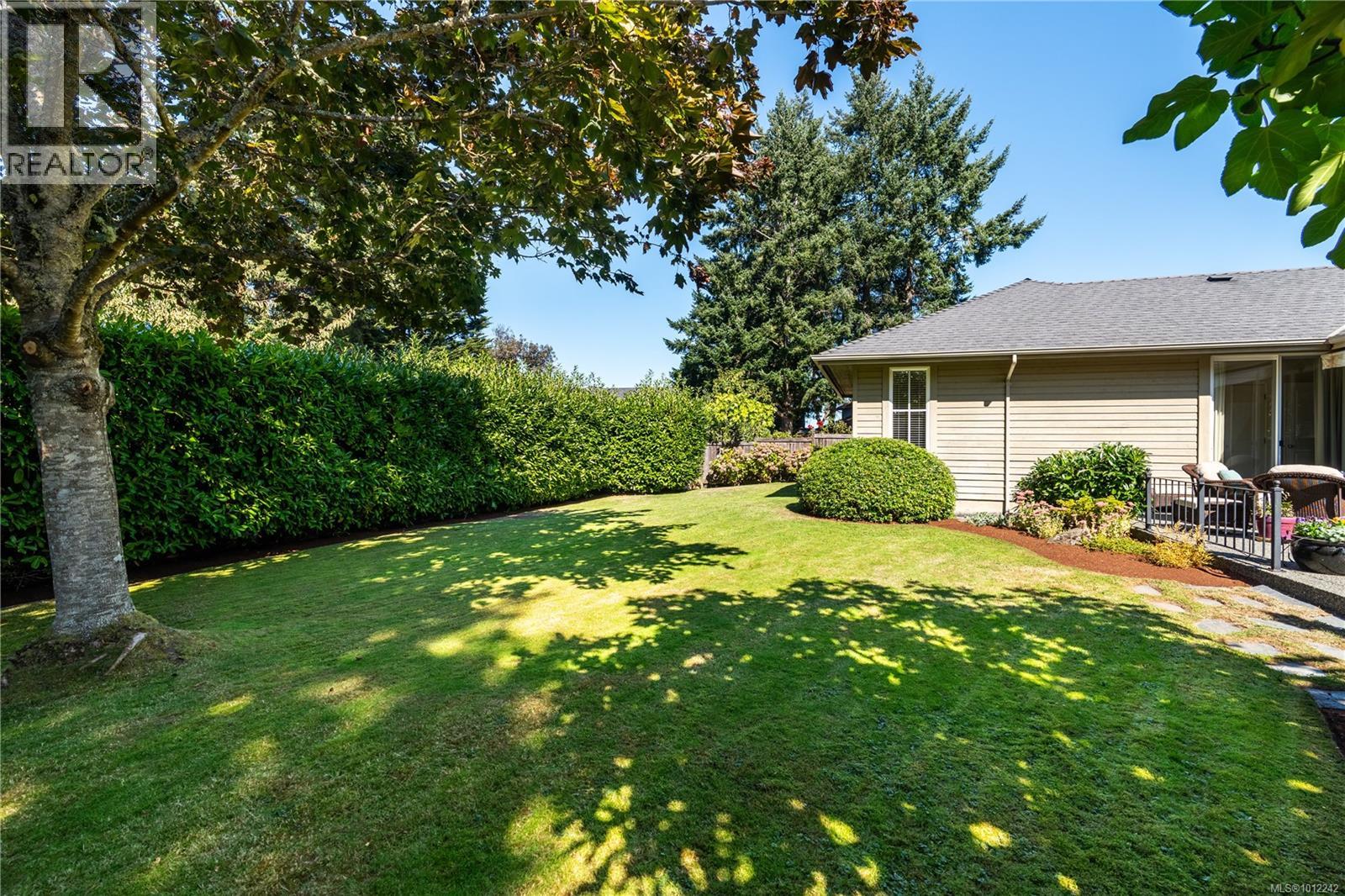 4520 Limerick Lane, Saanich