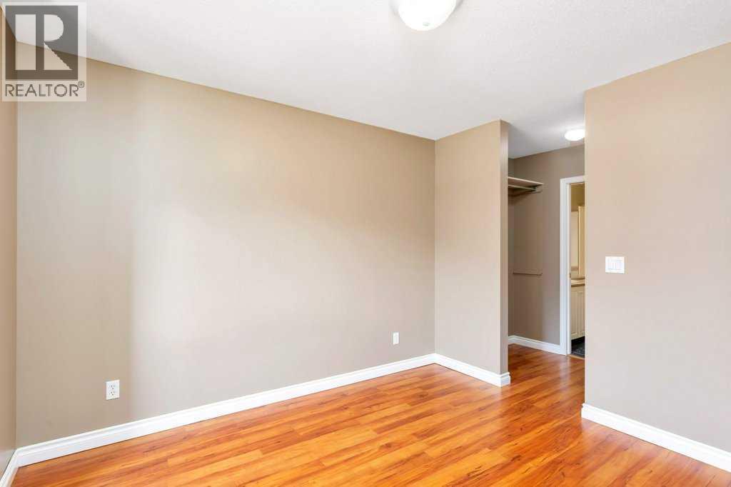 5220 50A Avenue, Sylvan Lake