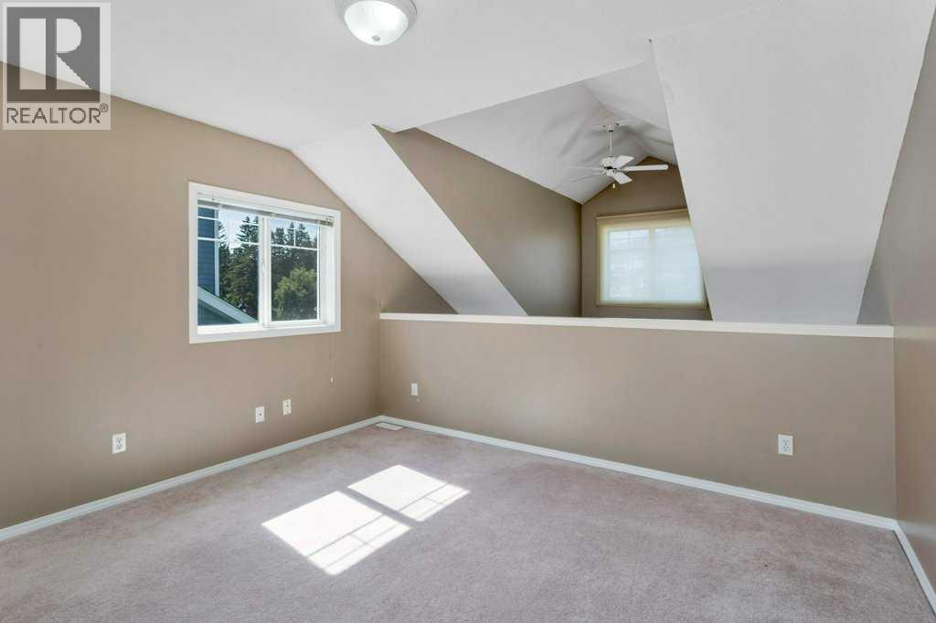 5220 50A Avenue, Sylvan Lake