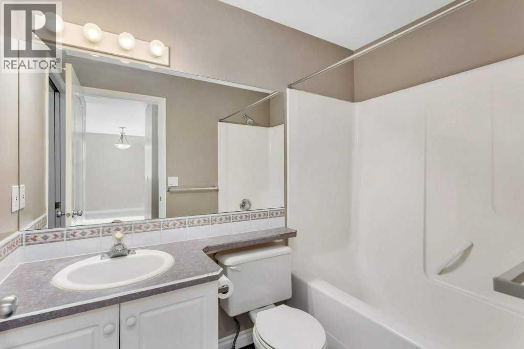 5220 50A Avenue, Sylvan Lake