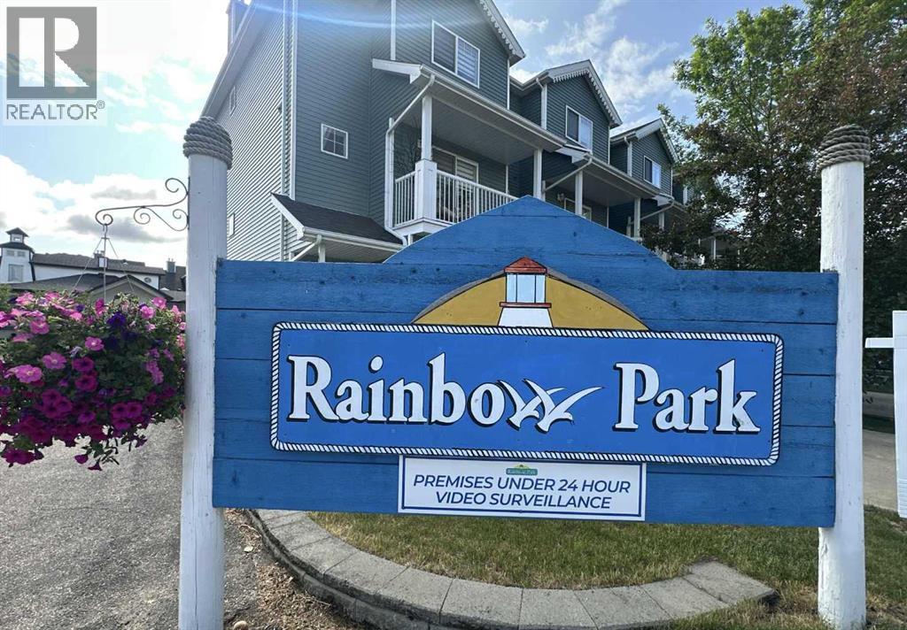 5220 50A Avenue, Sylvan Lake