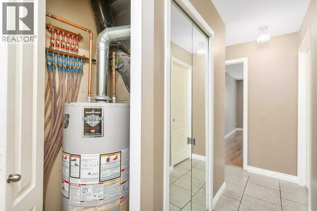 5220 50A Avenue, Sylvan Lake