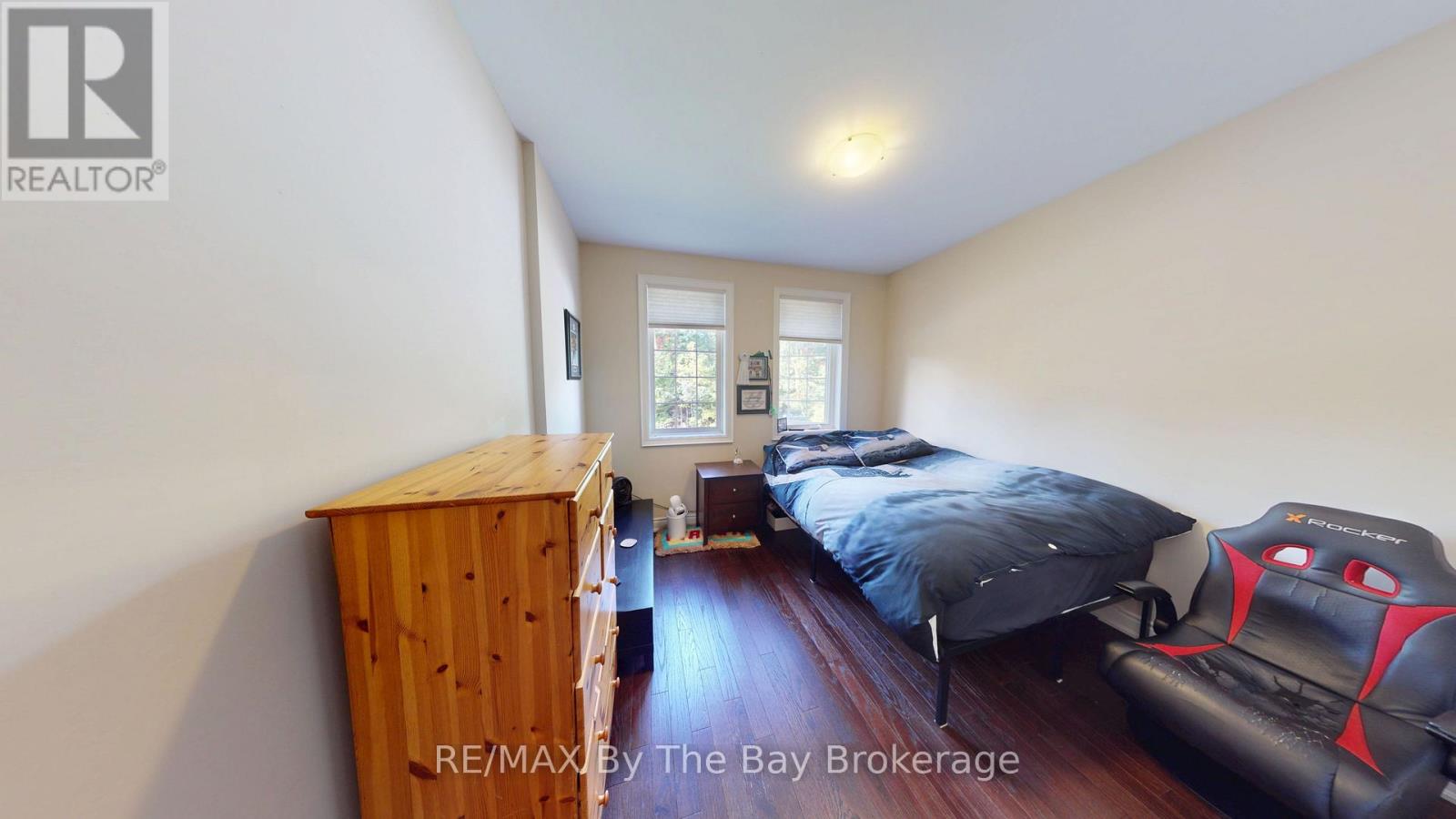 71 48TH STREET S