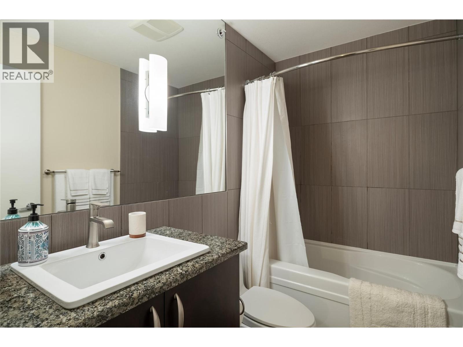 1130 7343 Okanagan Landing Road, Vernon