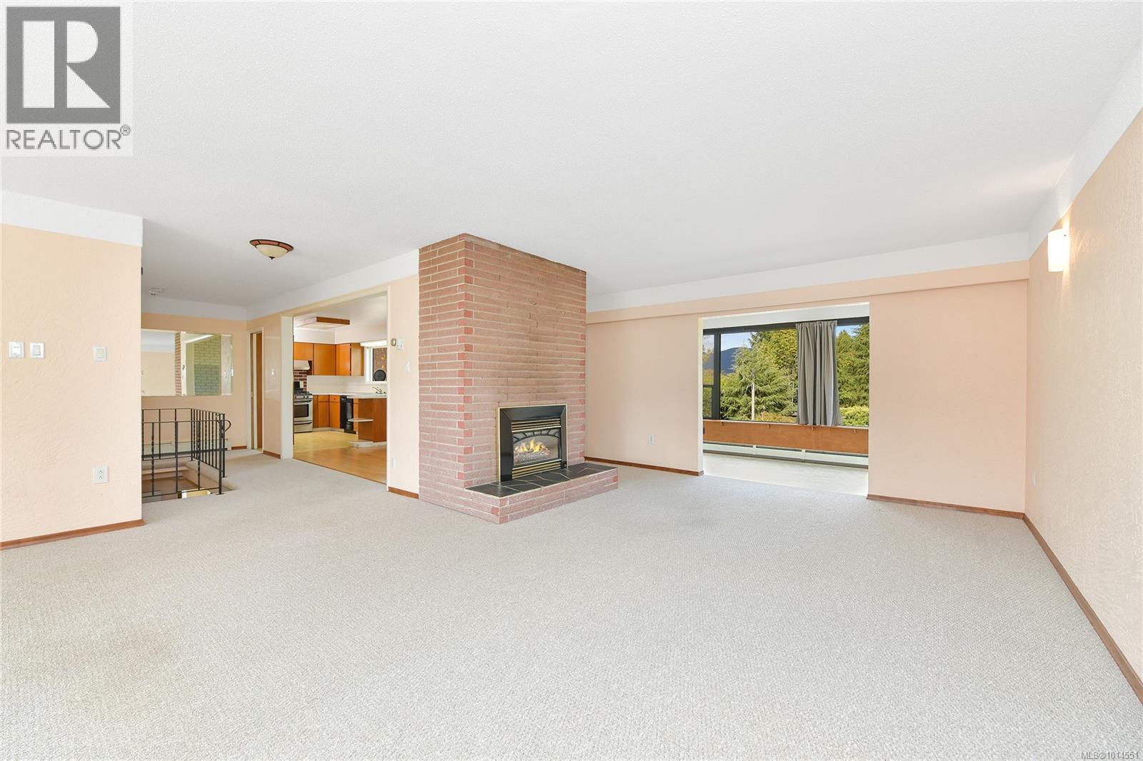  335 Berkeley Street, Duncan