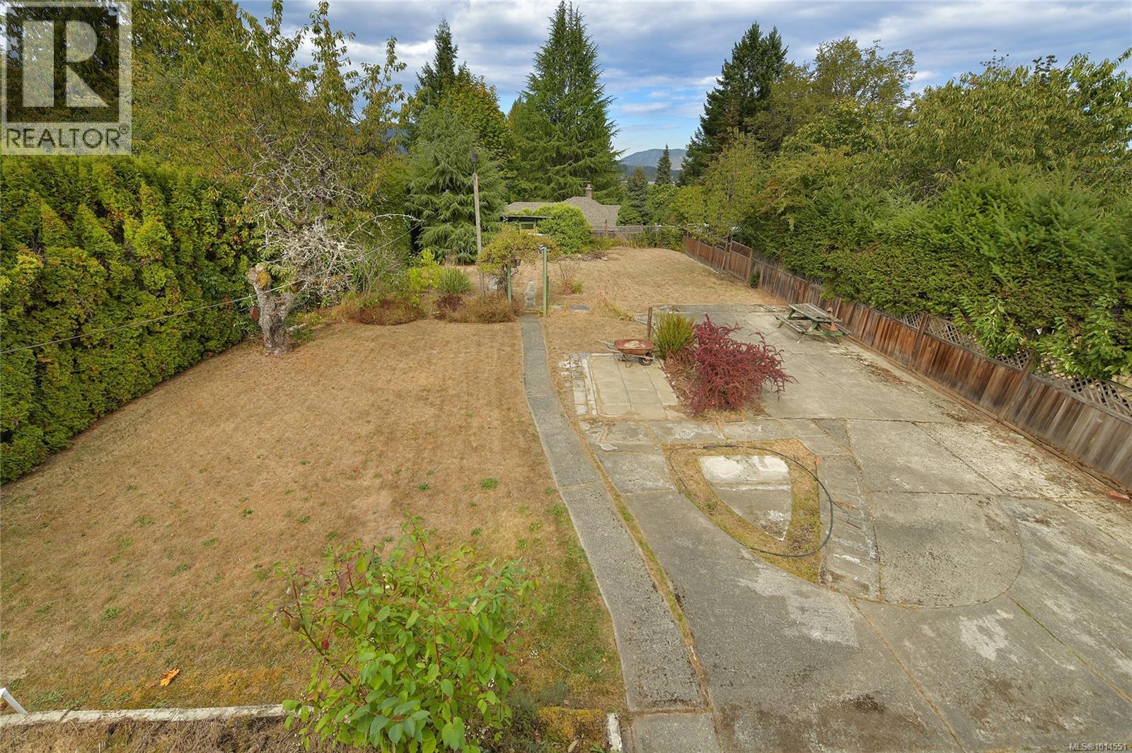  335 Berkeley Street, Duncan