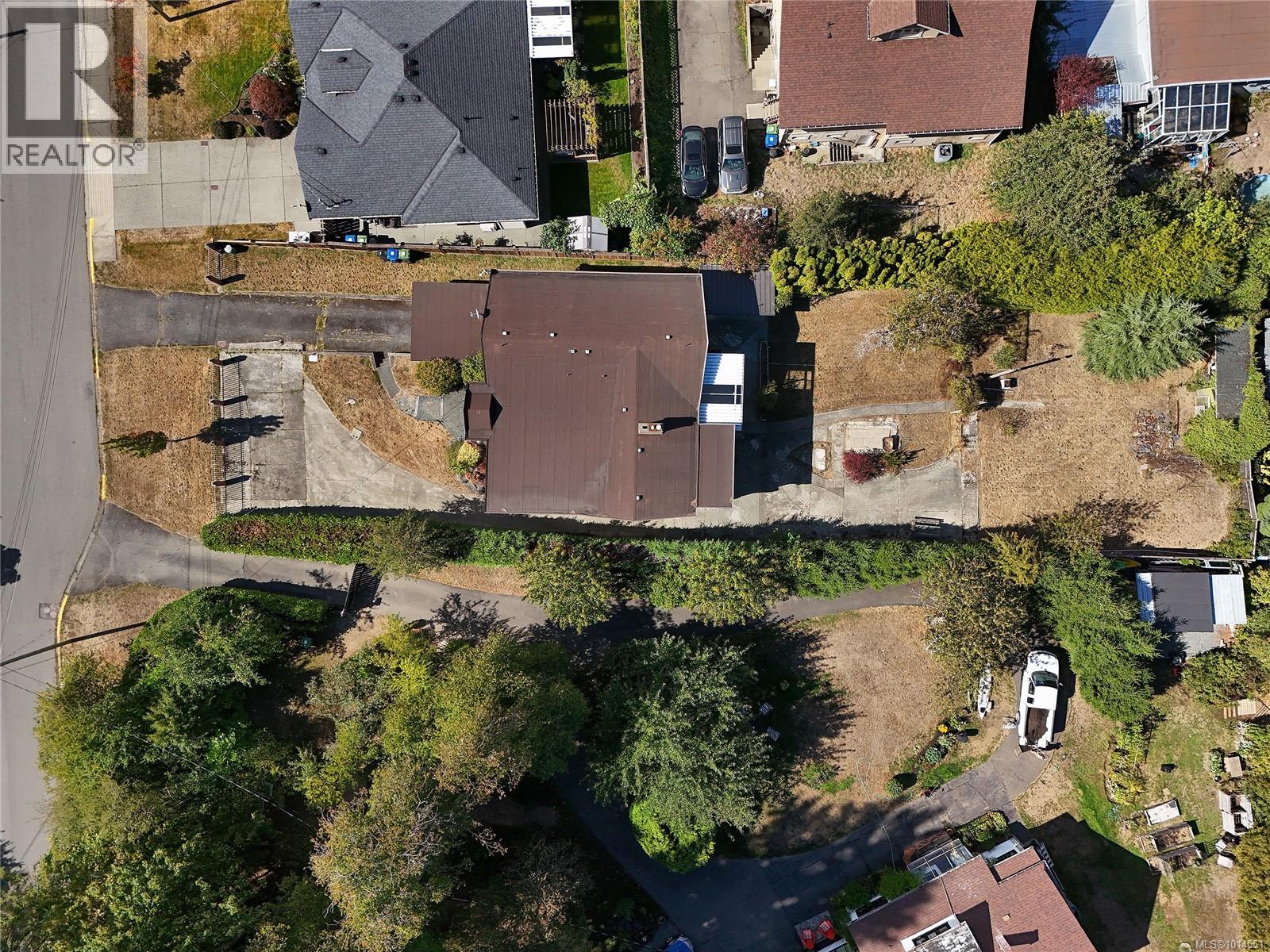  335 Berkeley Street, Duncan