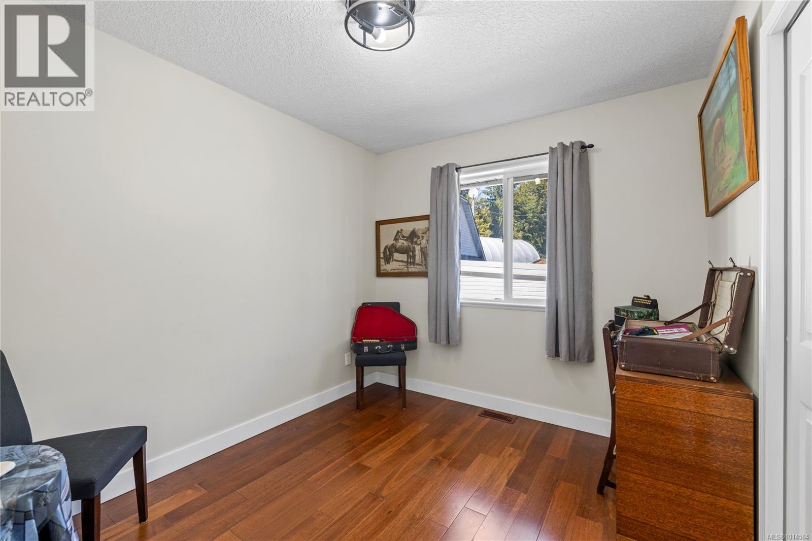 5084 Arden Rd, Port Alberni