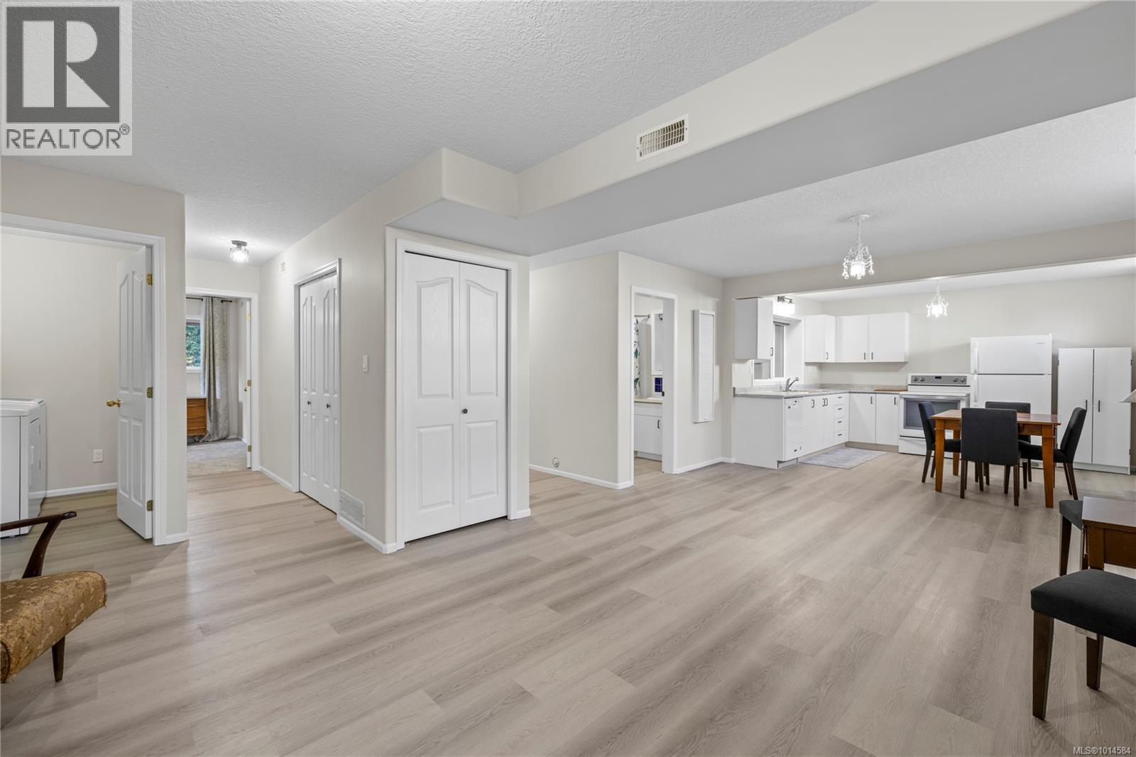 5084 Arden Rd, Port Alberni