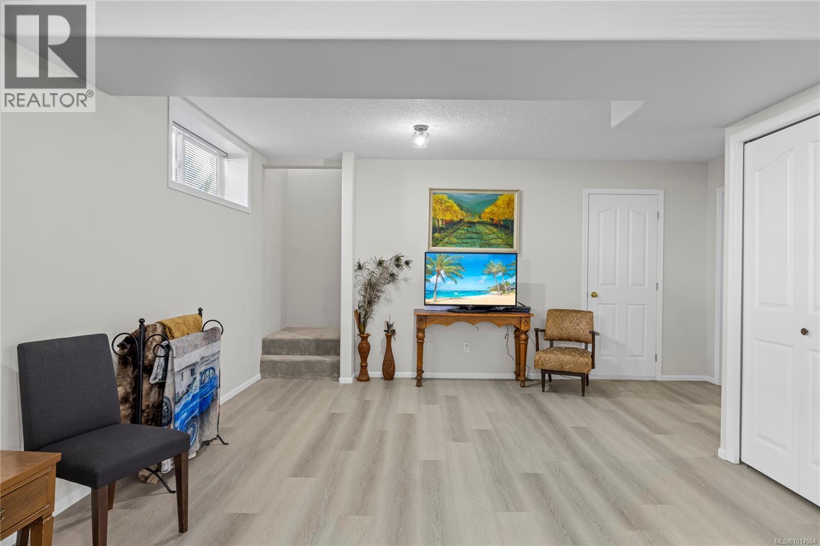 5084 Arden Rd, Port Alberni